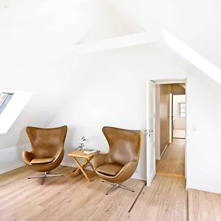 Vila Townhouse In With Sustainability At Heart *