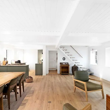 Vila Townhouse In With Sustainability At Heart